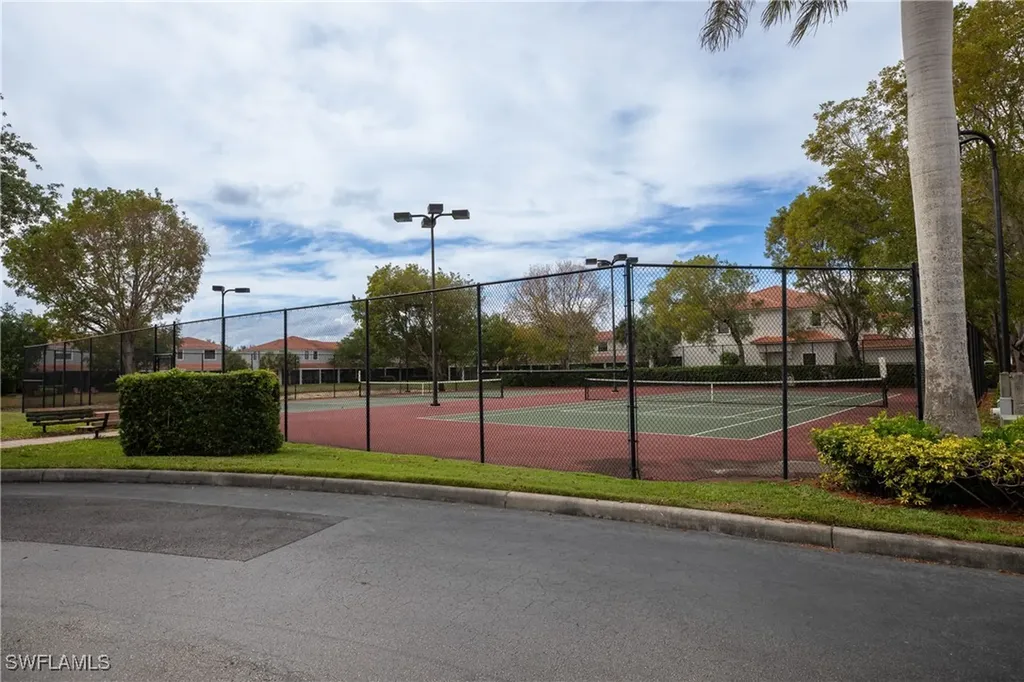 15618 Summit Place Circle Naples FL 34119