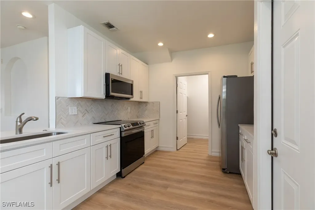 15618 Summit Place Circle Naples FL 34119