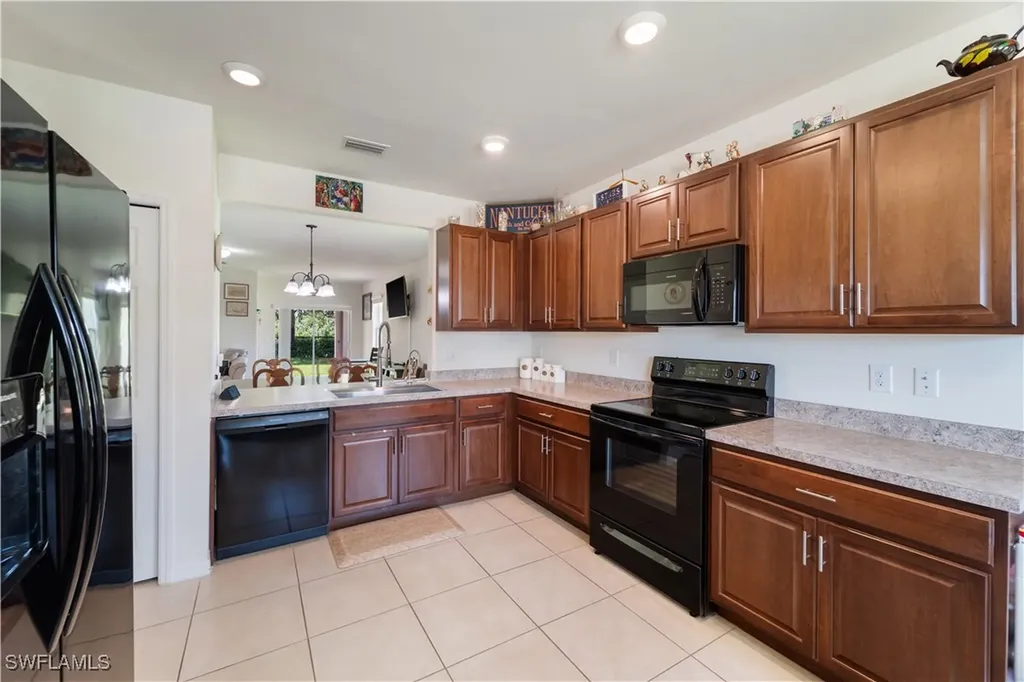 10353 Silver Pond Lane Lehigh Acres FL 33936