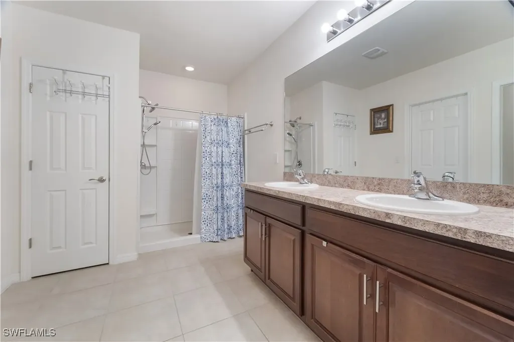 10353 Silver Pond Lane Lehigh Acres FL 33936
