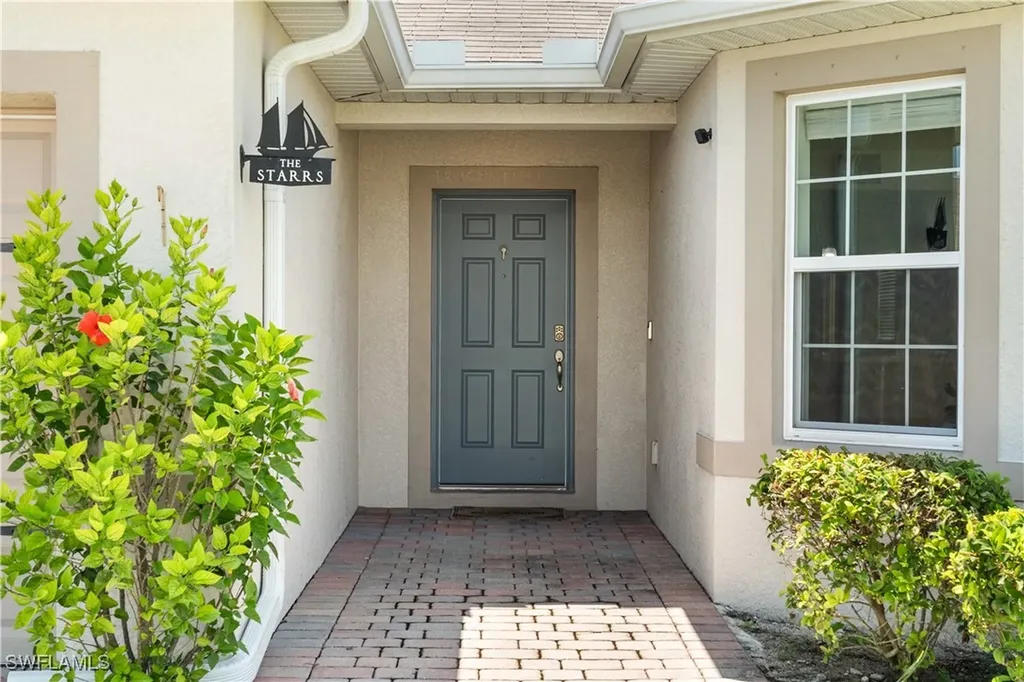10353 Silver Pond Lane Lehigh Acres FL 33936