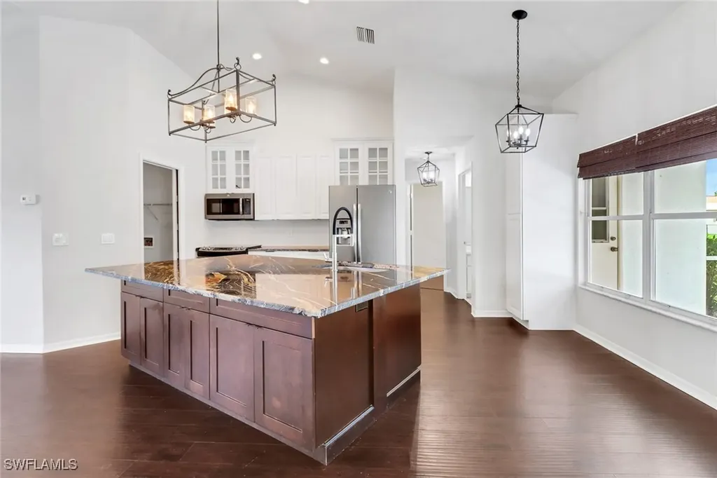 1509 SE 17th Terrace Cape Coral FL 33990