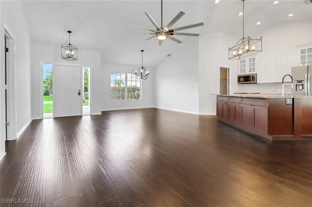 1509 SE 17th Terrace Cape Coral FL 33990