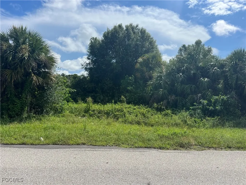 6016 Laurelwood Drive Fort Myers FL 33905