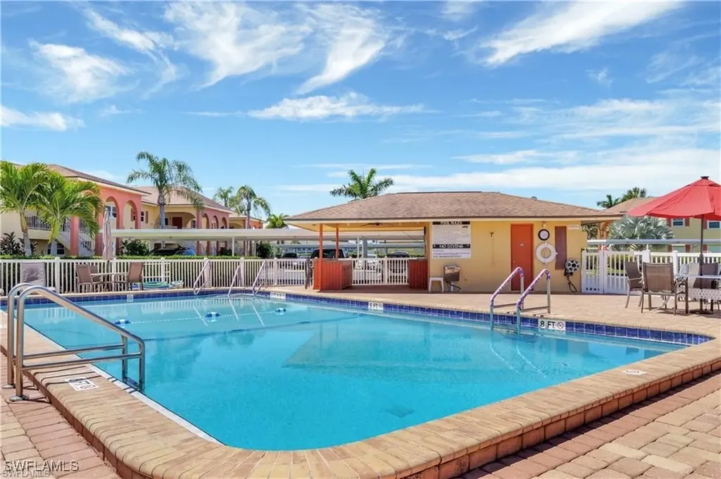 360 Charlemagne Boulevard Naples FL 34112