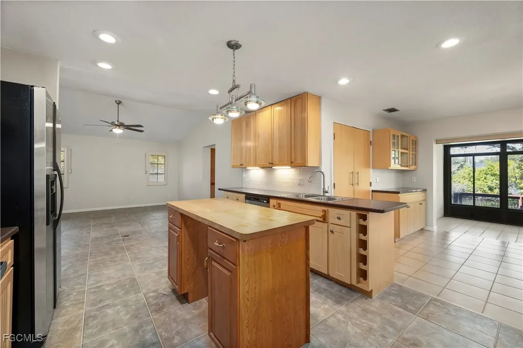 17356 Gulfspray Circle Port Charlotte FL 33948