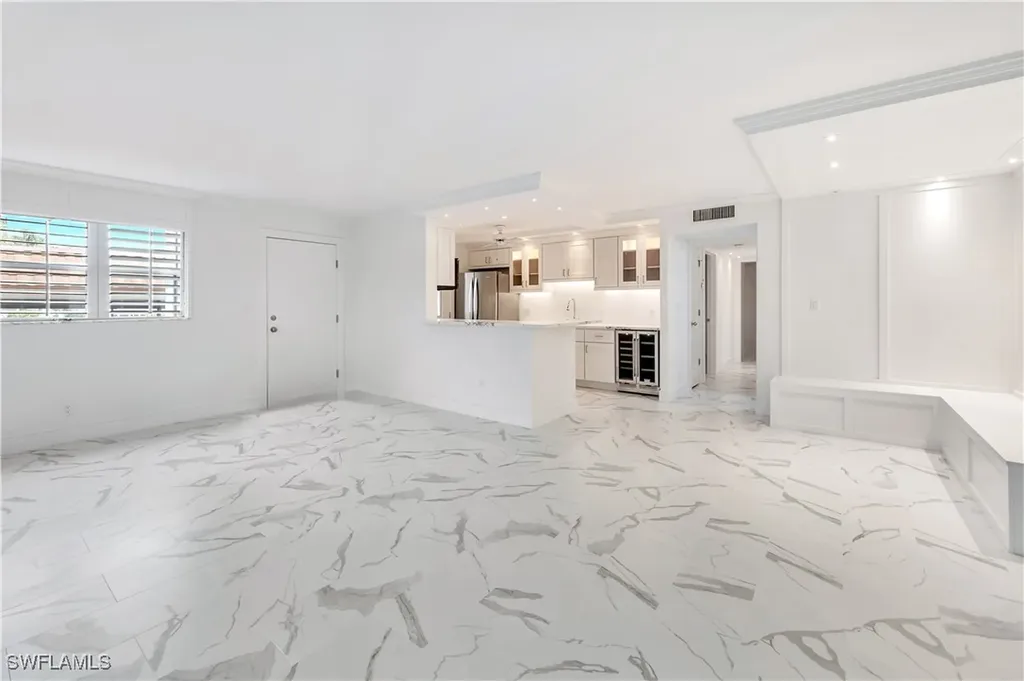 222 Harbour Drive Naples FL 34103