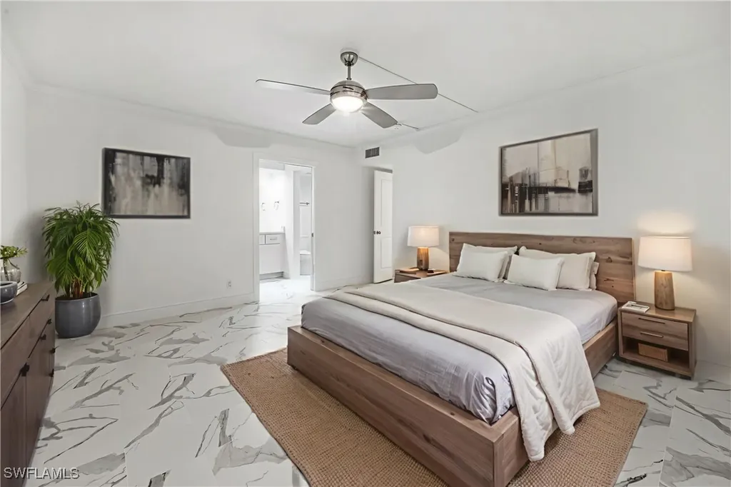 222 Harbour Drive Naples FL 34103