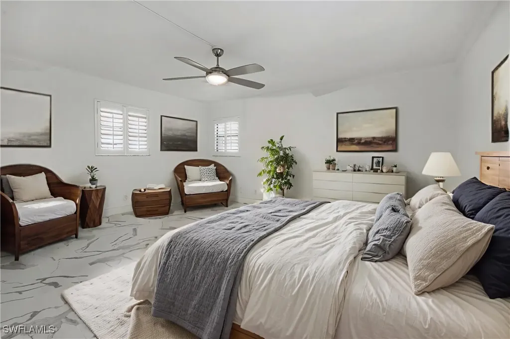 222 Harbour Drive Naples FL 34103