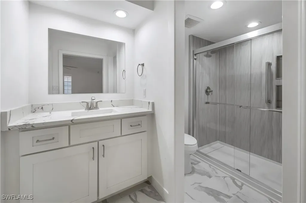 222 Harbour Drive Naples FL 34103