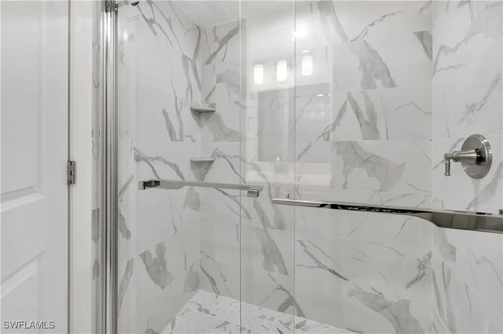 222 Harbour Drive Naples FL 34103