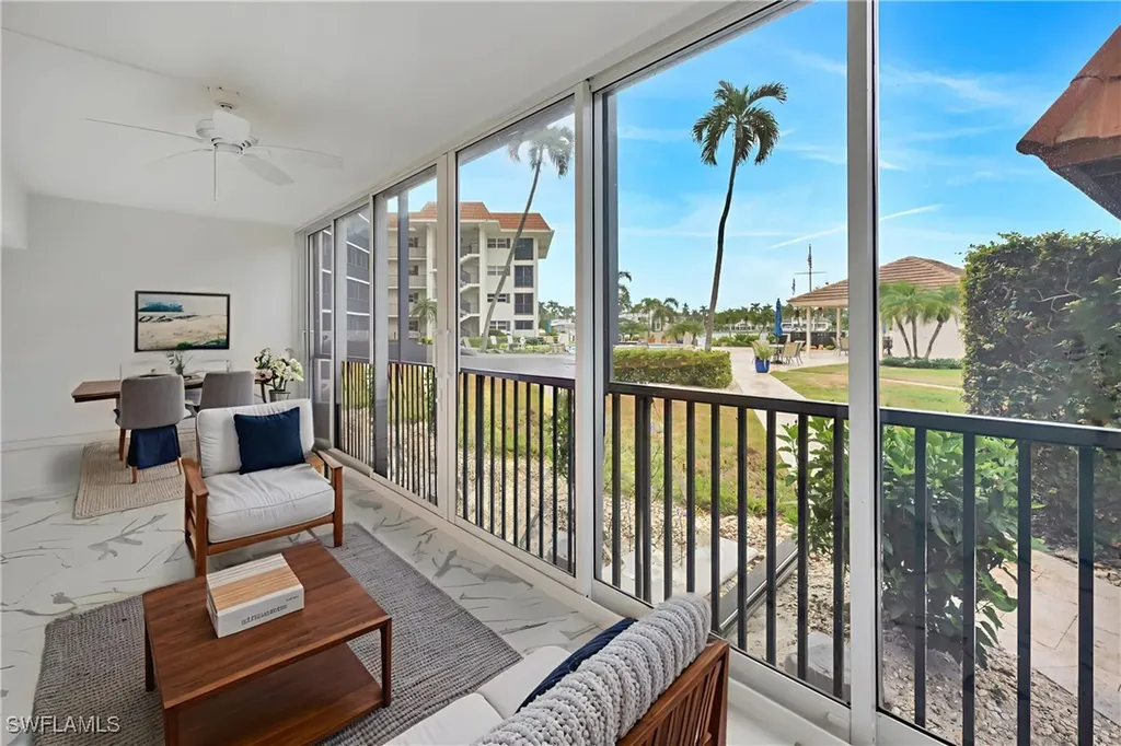 222 Harbour Drive Naples FL 34103