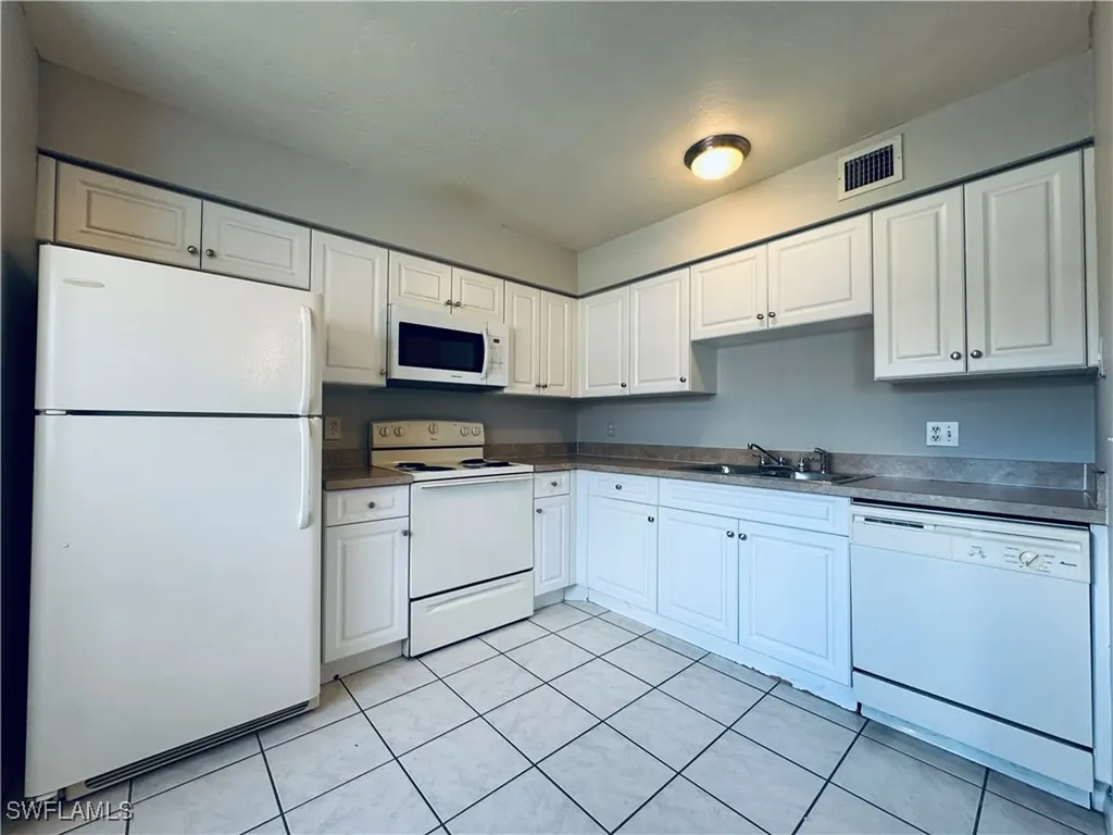 4753 Orange Grove Boulevard North Fort Myers FL 33903