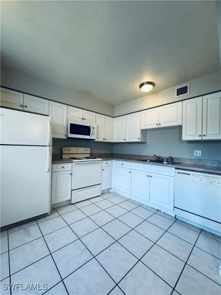 4753 Orange Grove Boulevard North Fort Myers FL 33903