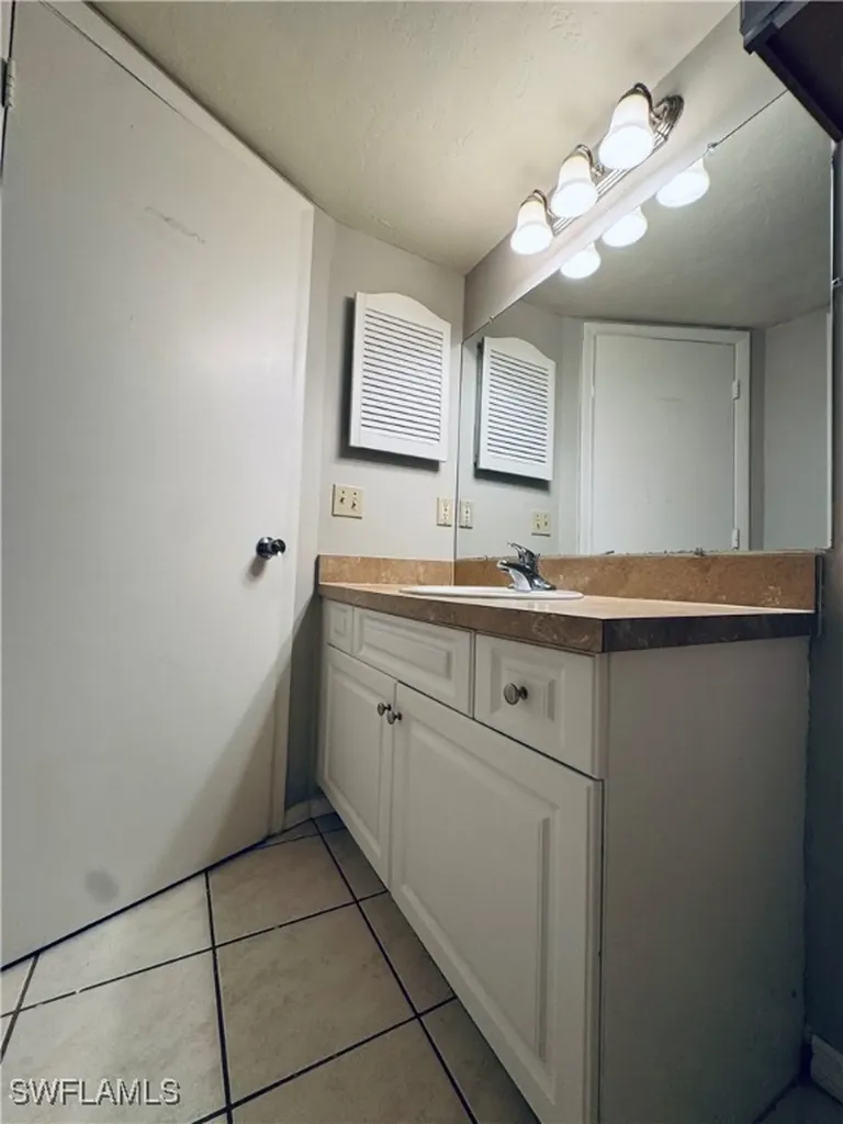 4753 Orange Grove Boulevard North Fort Myers FL 33903