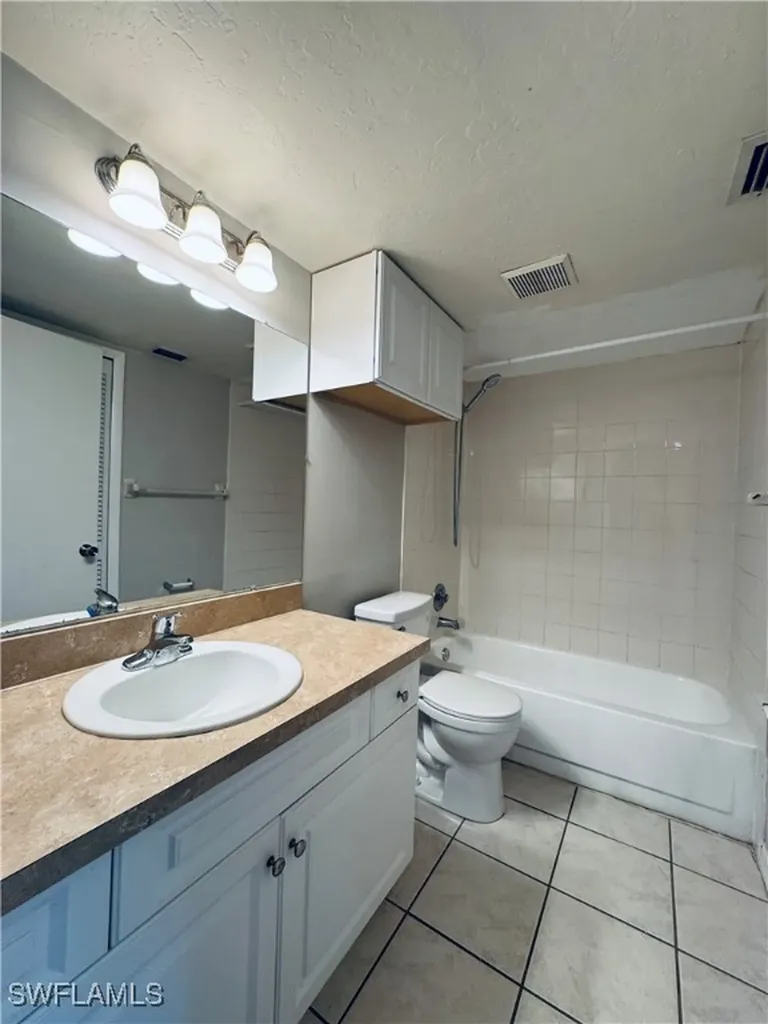 4753 Orange Grove Boulevard North Fort Myers FL 33903