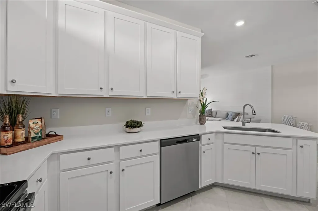 9051 Leatherwood Loop Lehigh Acres FL 33936