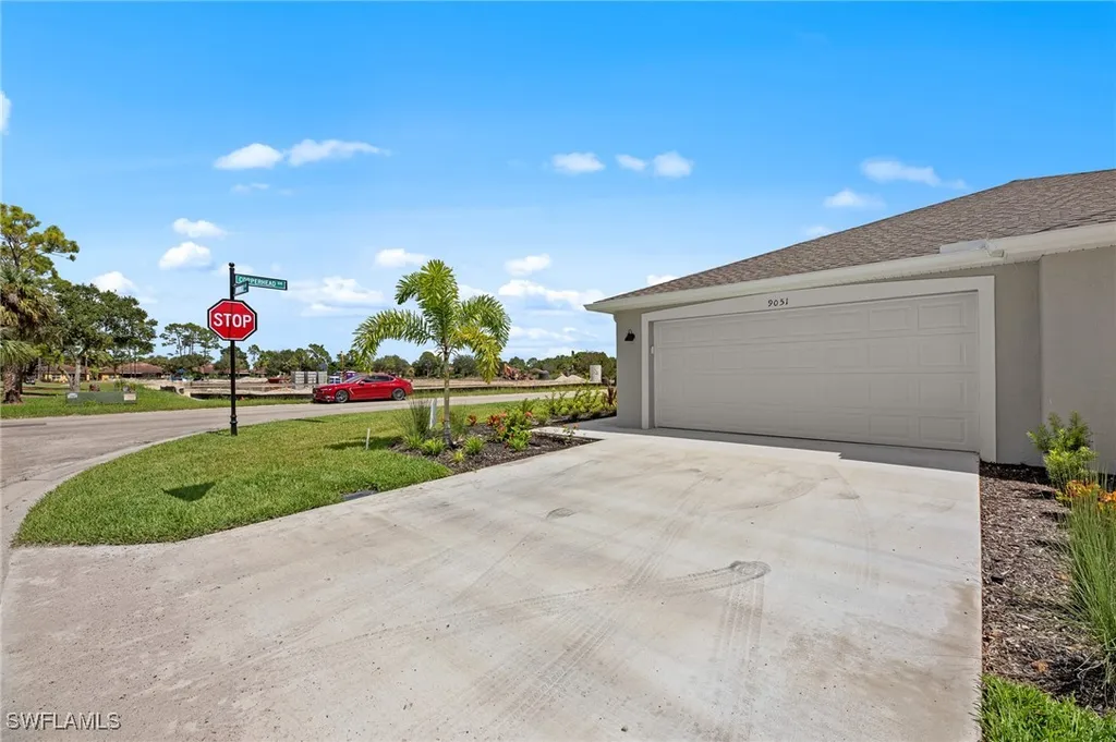9051 Leatherwood Loop Lehigh Acres FL 33936