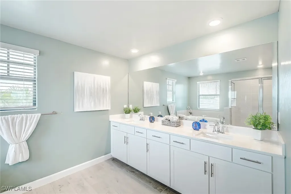 18579 Ives Drive Estero FL 33928