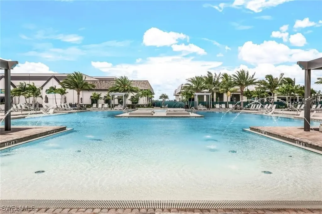 18579 Ives Drive Estero FL 33928