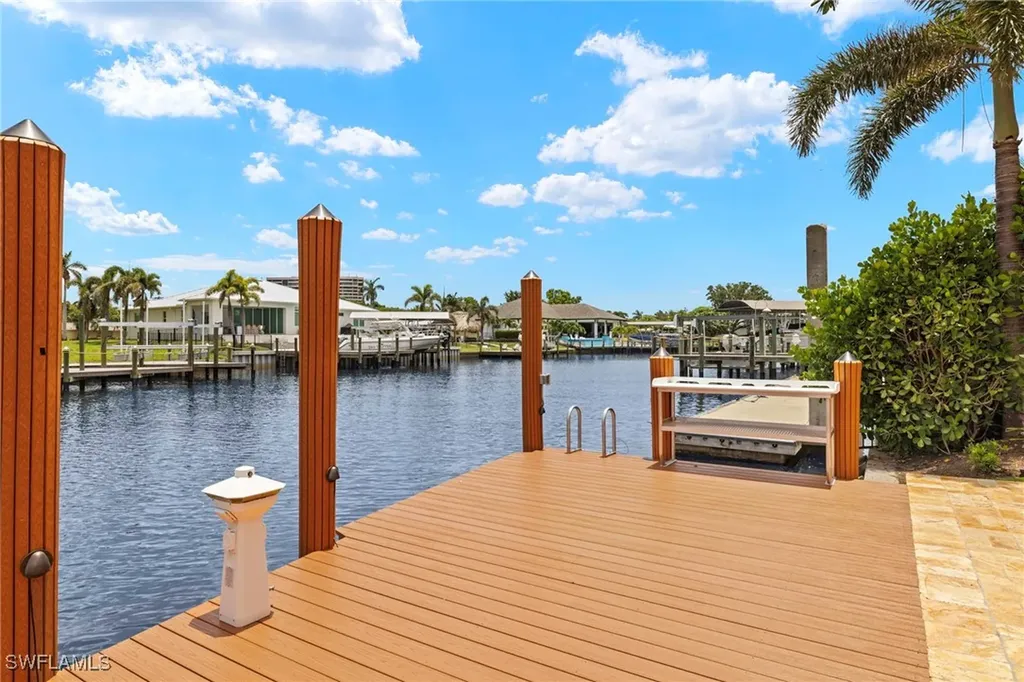 841 Cypress Lake Circle Fort Myers FL 33919