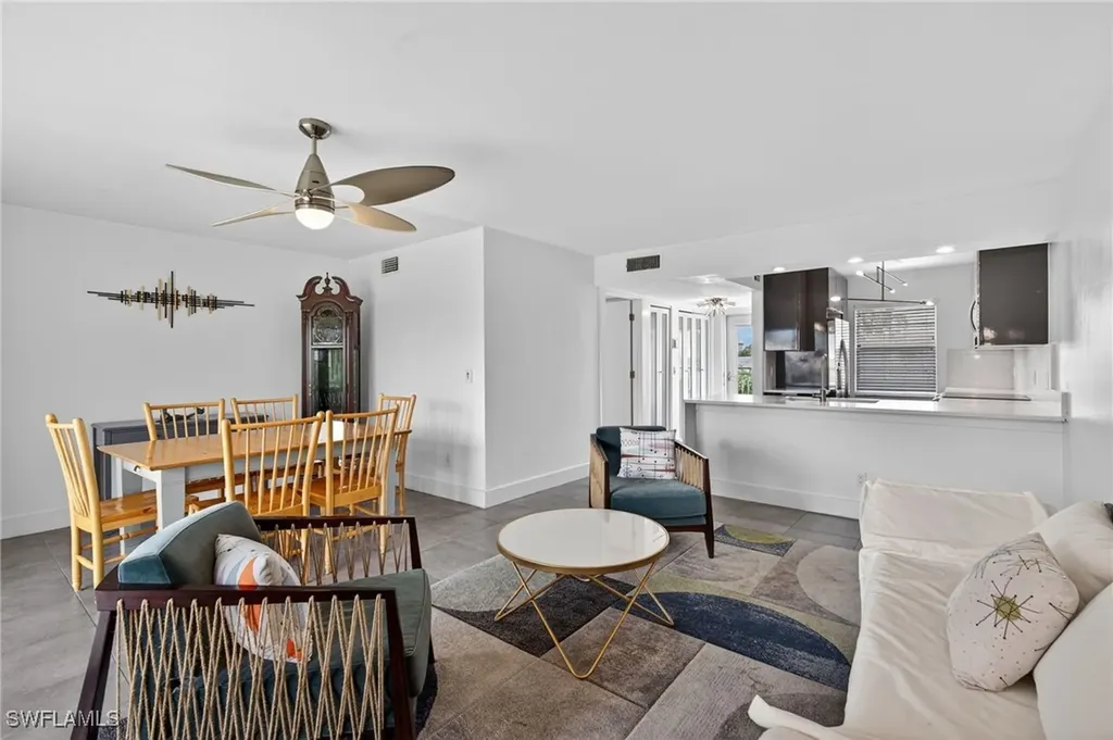 1666 Osprey Avenue Naples FL 34102