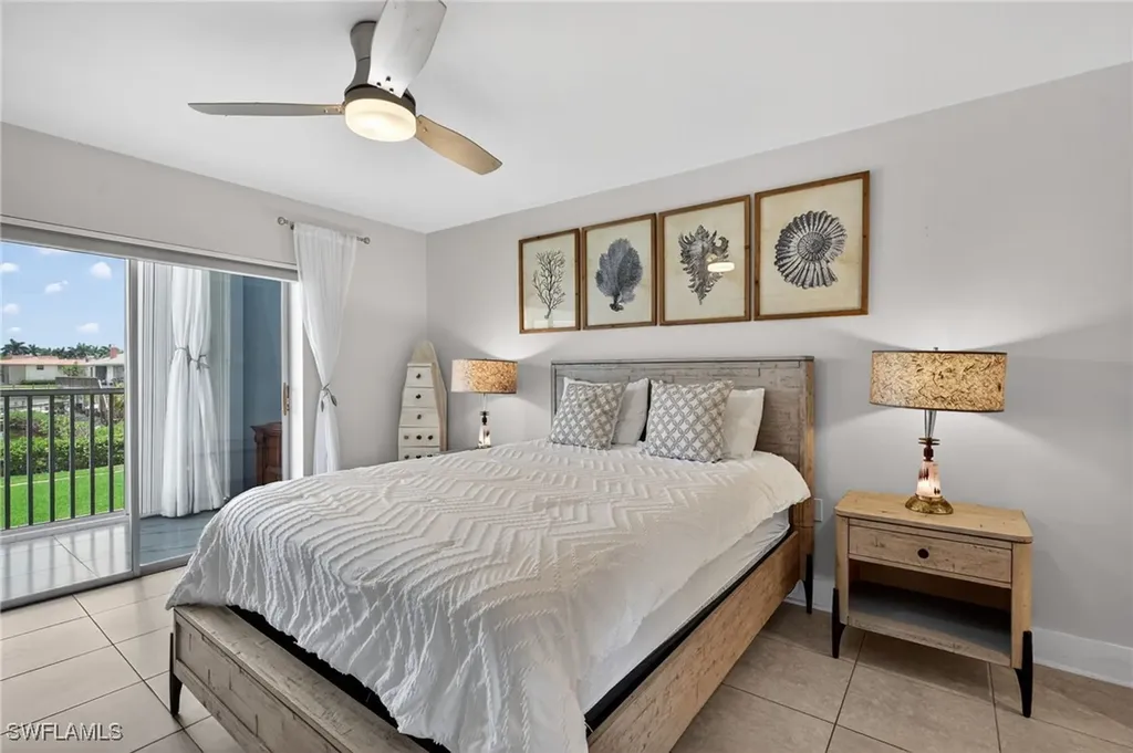 1666 Osprey Avenue Naples FL 34102