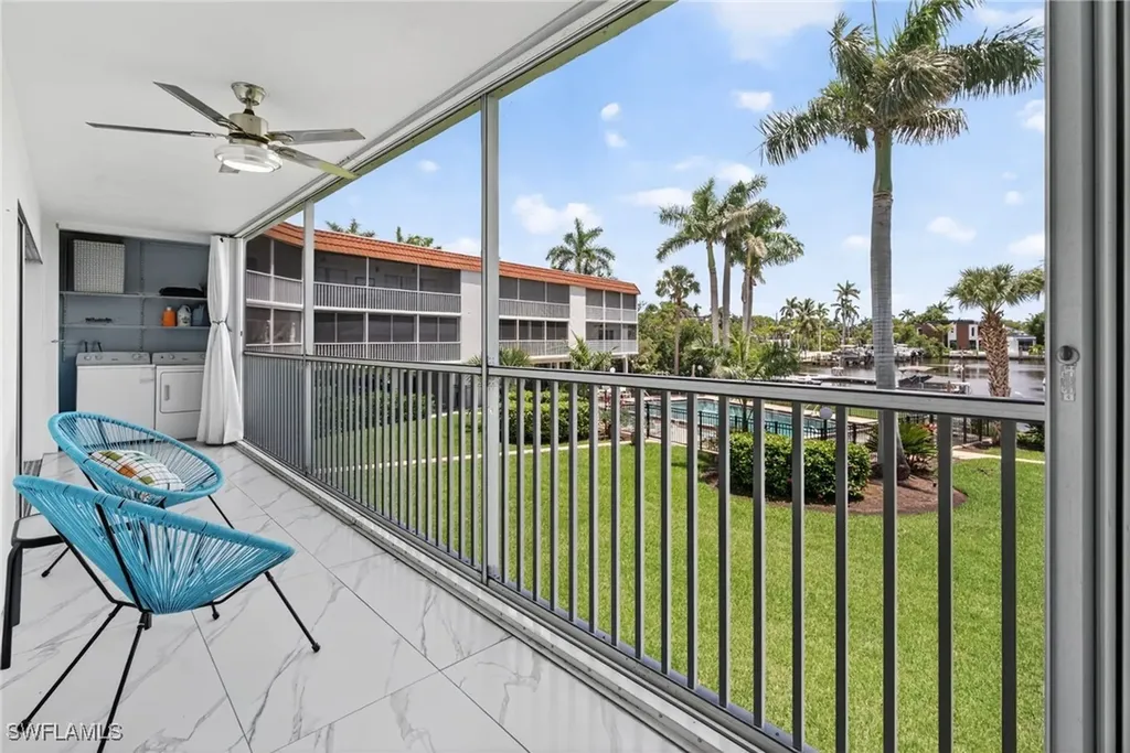 1666 Osprey Avenue Naples FL 34102