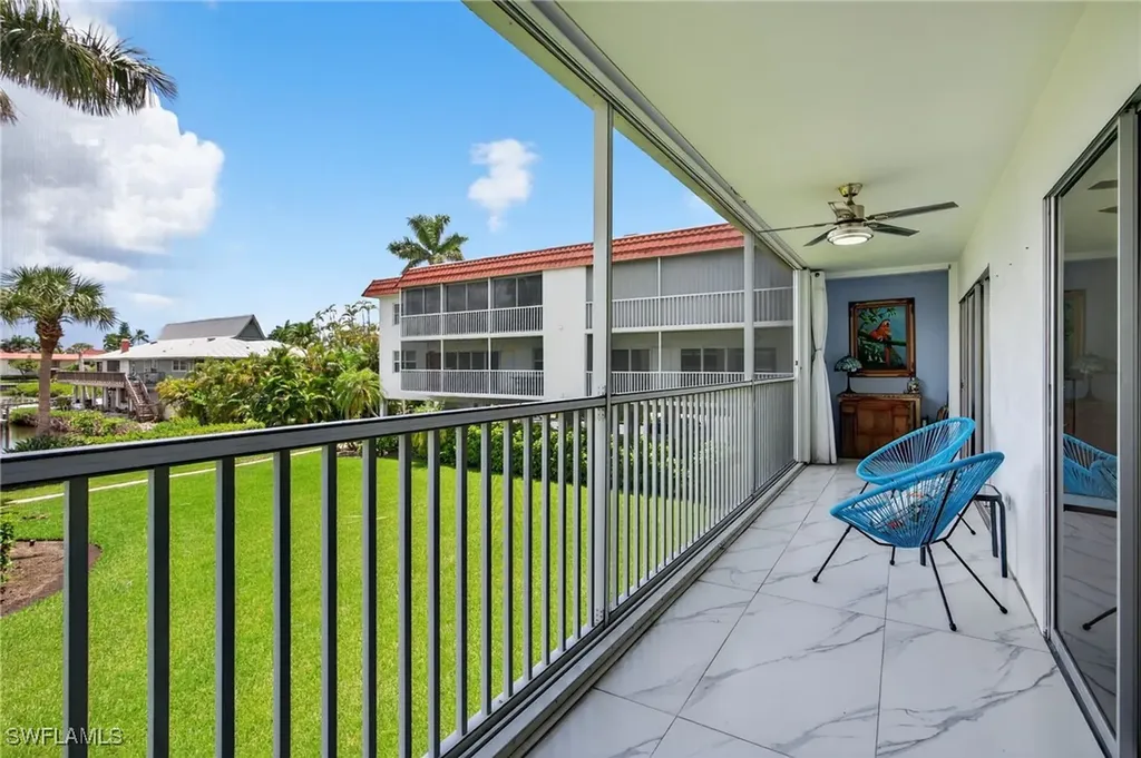 1666 Osprey Avenue Naples FL 34102