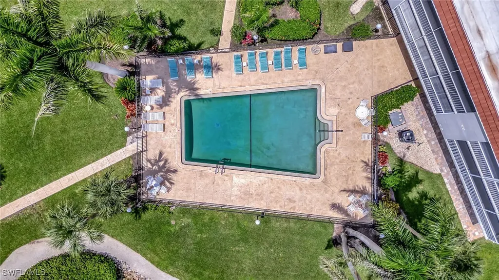 1666 Osprey Avenue Naples FL 34102