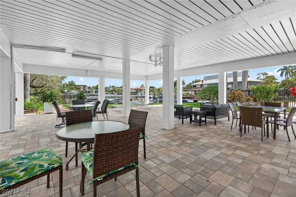 1666 Osprey Avenue Naples FL 34102