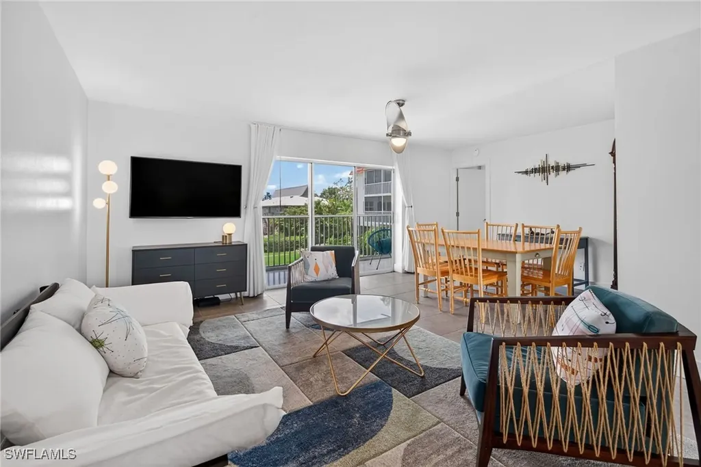 1666 Osprey Avenue Naples FL 34102