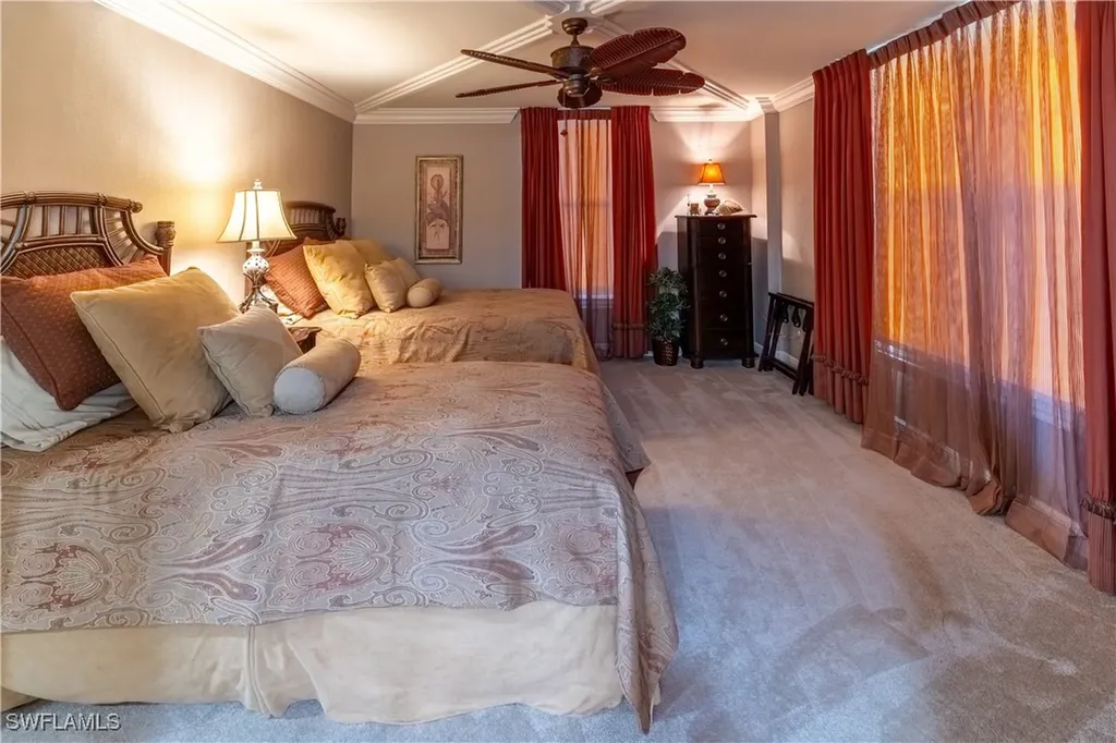 10701 Gulf Shore Drive Naples FL 34108