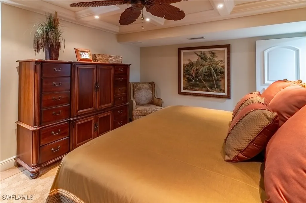 10701 Gulf Shore Drive Naples FL 34108