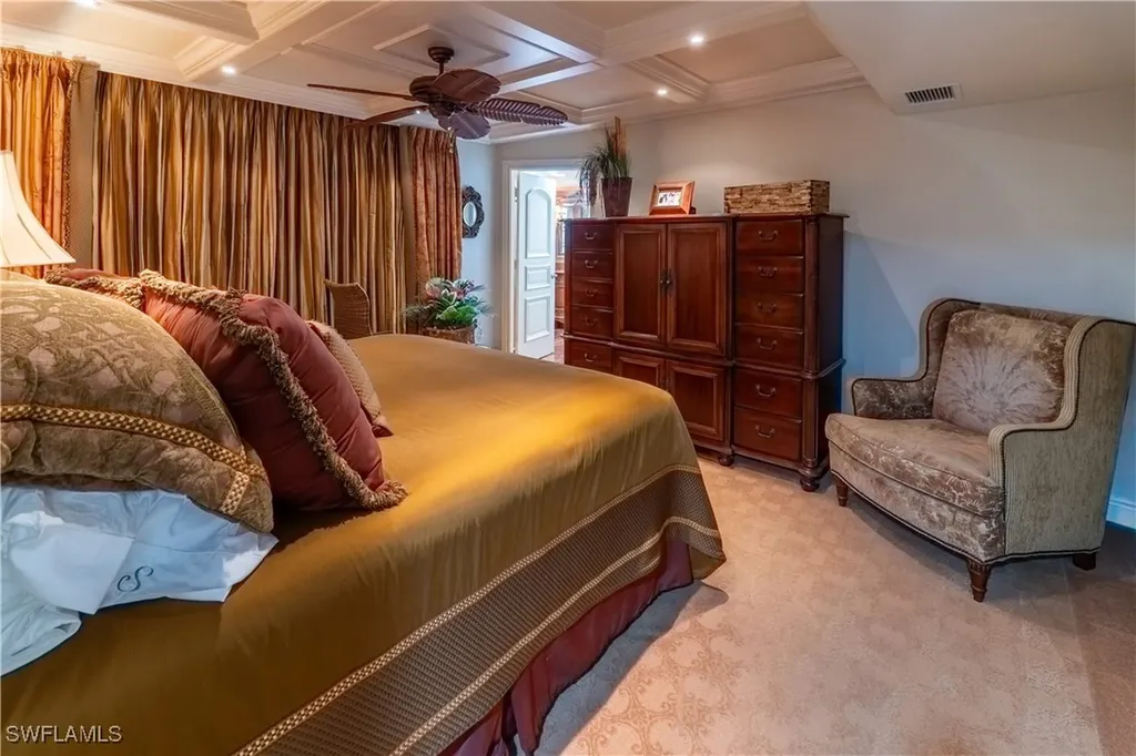 10701 Gulf Shore Drive Naples FL 34108