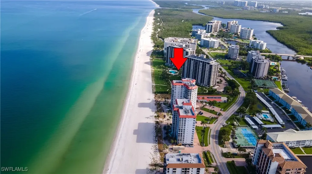 10701 Gulf Shore Drive Naples FL 34108