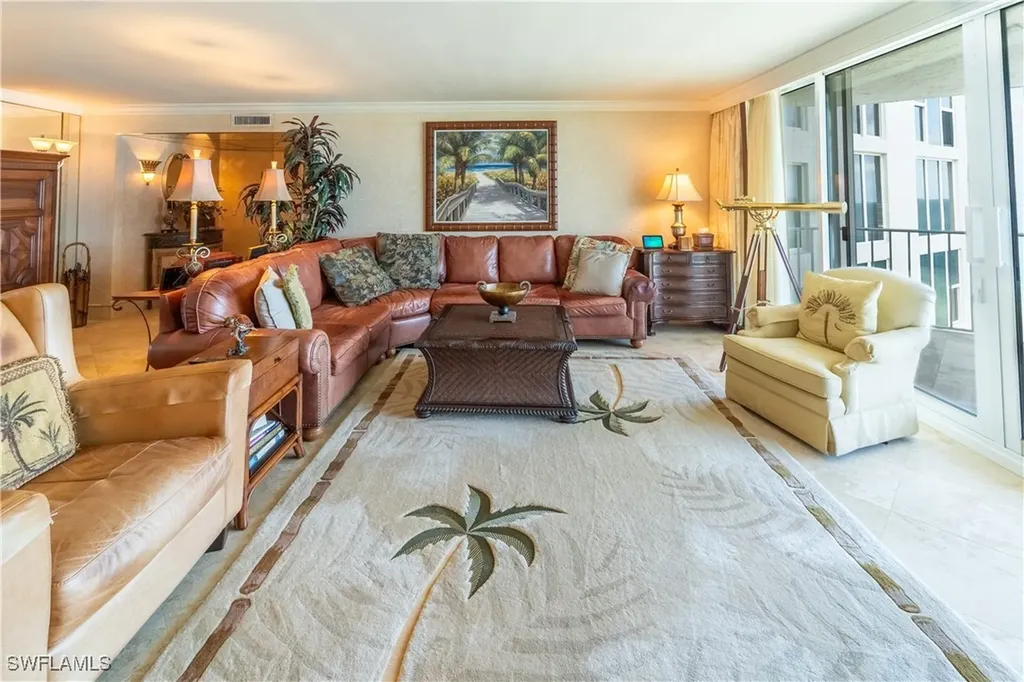 10701 Gulf Shore Drive Naples FL 34108