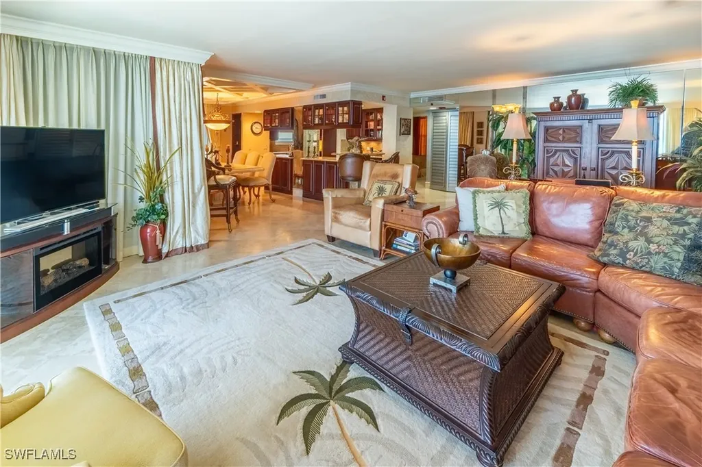 10701 Gulf Shore Drive Naples FL 34108