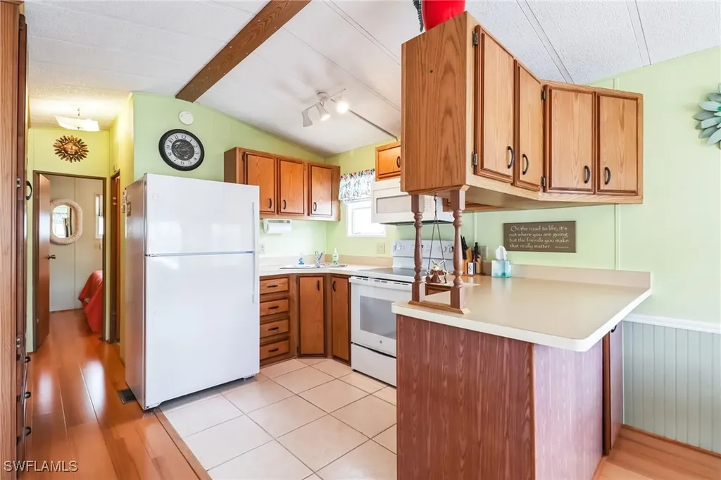 3213 Debbie Lane Bonita Springs FL 34134