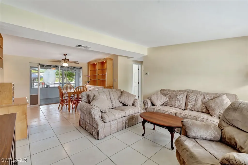 2160 Harbor Lane Naples FL 34104