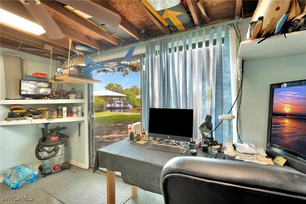 2160 Harbor Lane Naples FL 34104