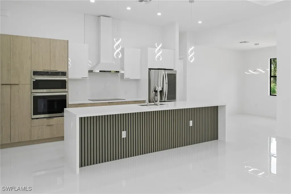 807 Hamilton Avenue Lehigh Acres FL 33972