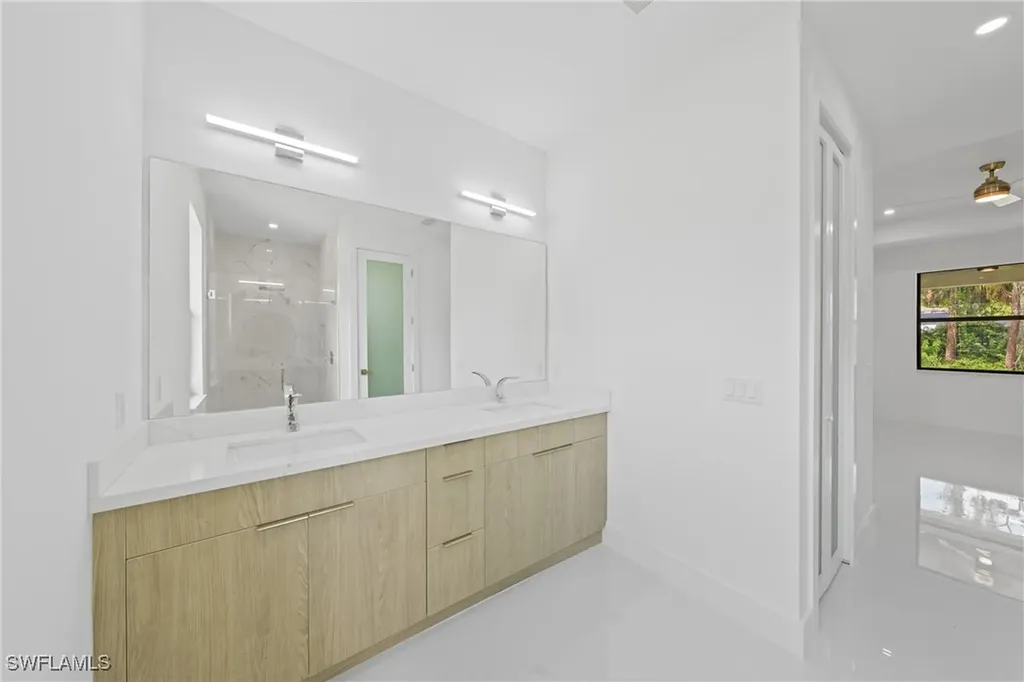 807 Hamilton Avenue Lehigh Acres FL 33972