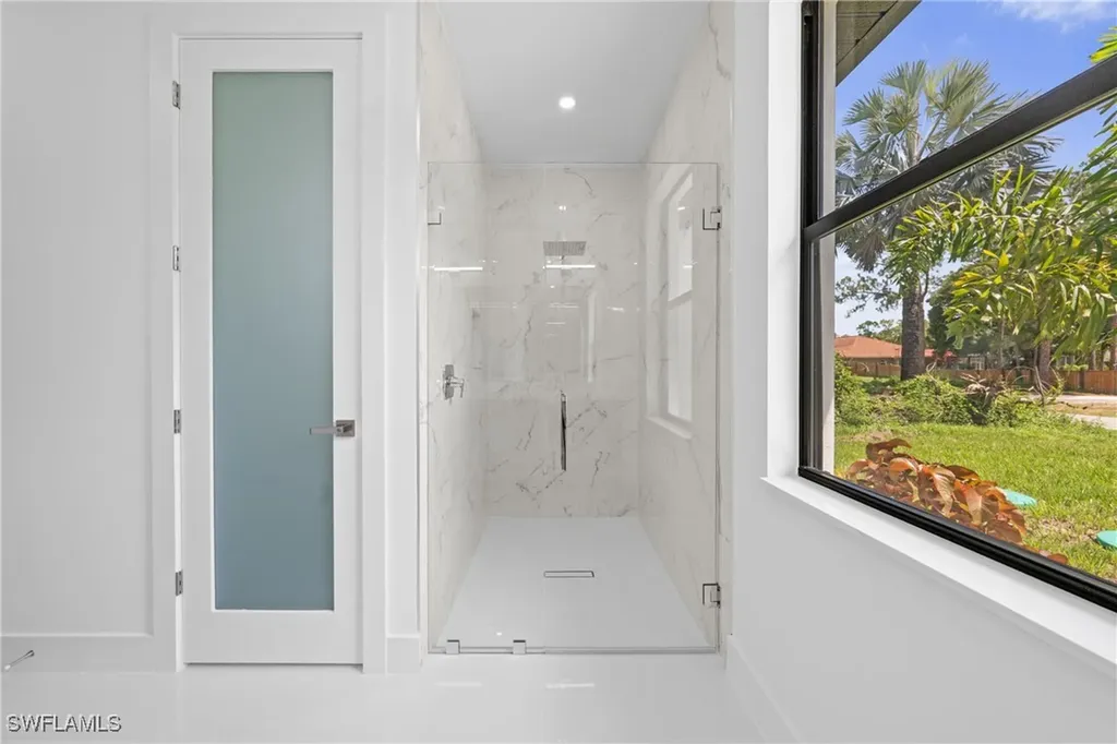 807 Hamilton Avenue Lehigh Acres FL 33972