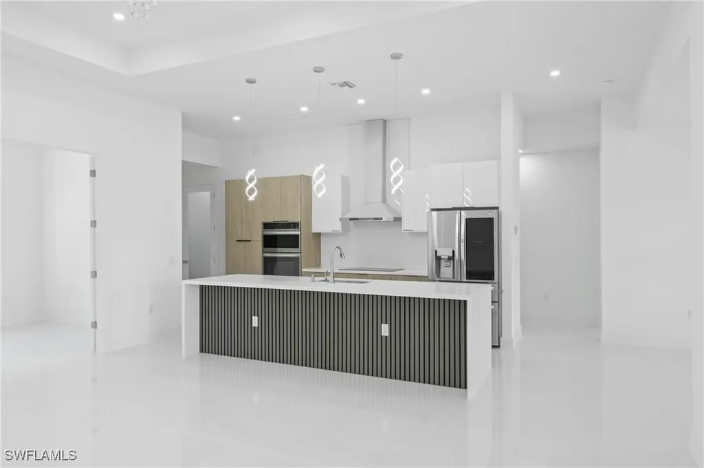 807 Hamilton Avenue Lehigh Acres FL 33972