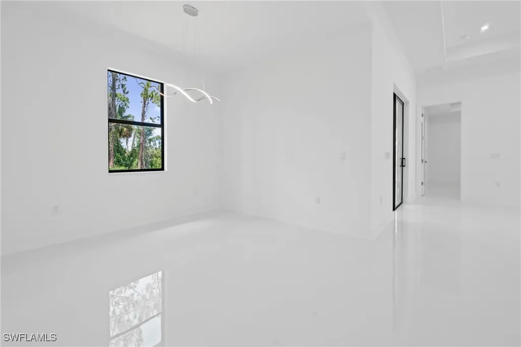 807 Hamilton Avenue Lehigh Acres FL 33972