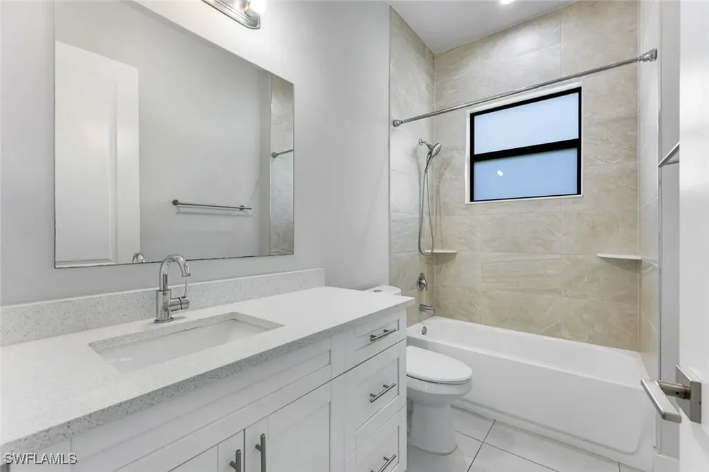 2017 47th Avenue NE Naples FL 34120