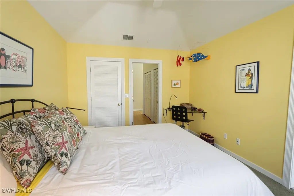 640 2nd Street S Naples FL 34102