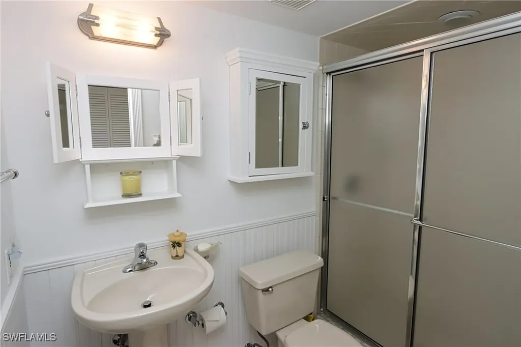 640 2nd Street S Naples FL 34102