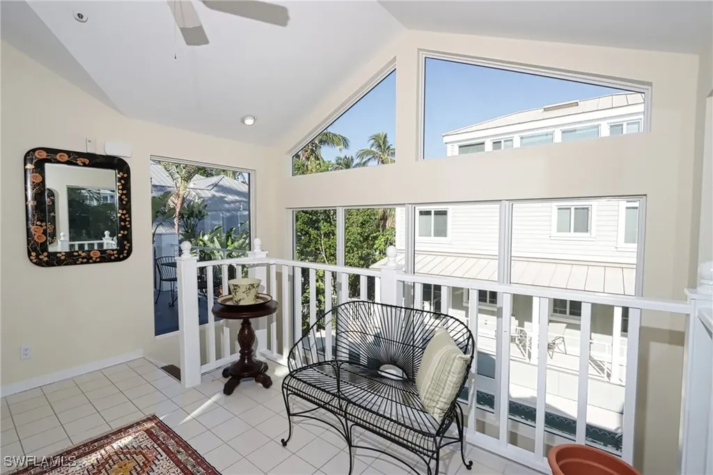 640 2nd Street S Naples FL 34102